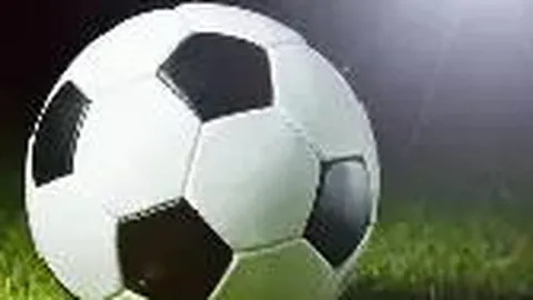 科克精准助攻，菲利克斯头球破门